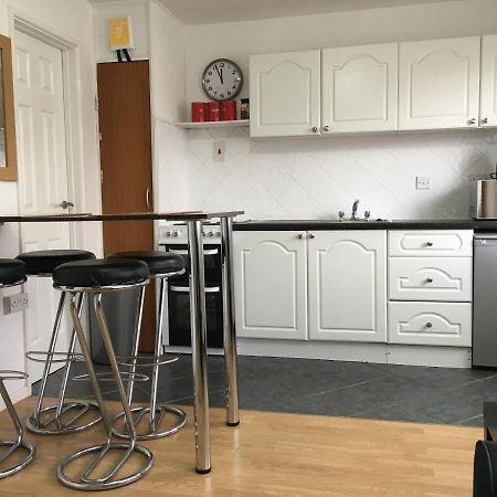 Hill View Apartment Брен Экстерьер фото